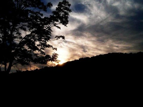 The darkness that suddenly envelopes our day. Wikimedia commons by Jffkrider